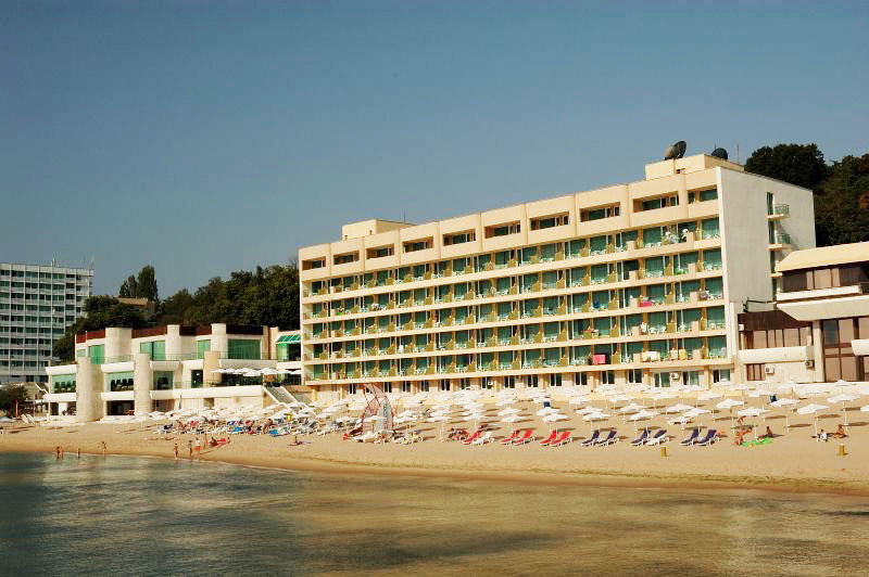 וארנה Marina Hotel, Sunny Day מראה חיצוני תמונה